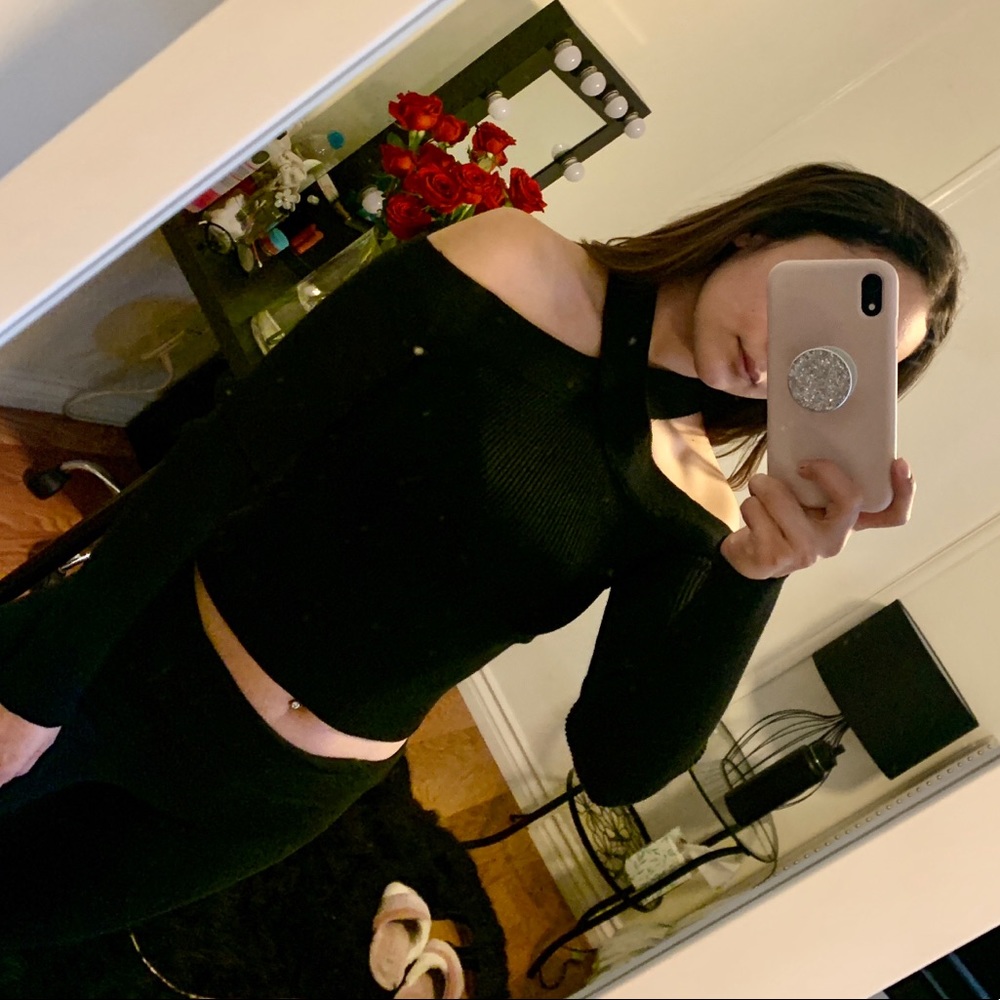 Black cross neck off shoulders